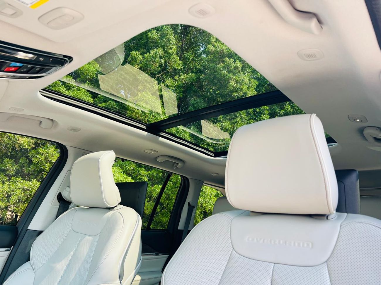 جيب جراند شيروكي Overland 3.6L