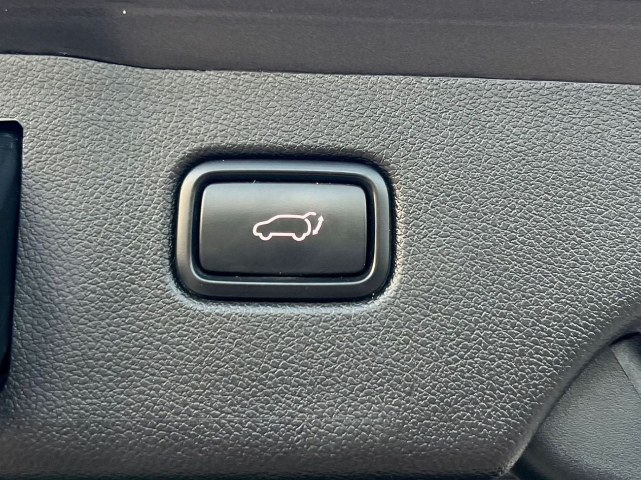 كيا سورينتو EX 2018 Kia Sorento MidOption Full Automatic - 3.3L V6 - Rear Camera & Sensor - Leather Seat - Auto
