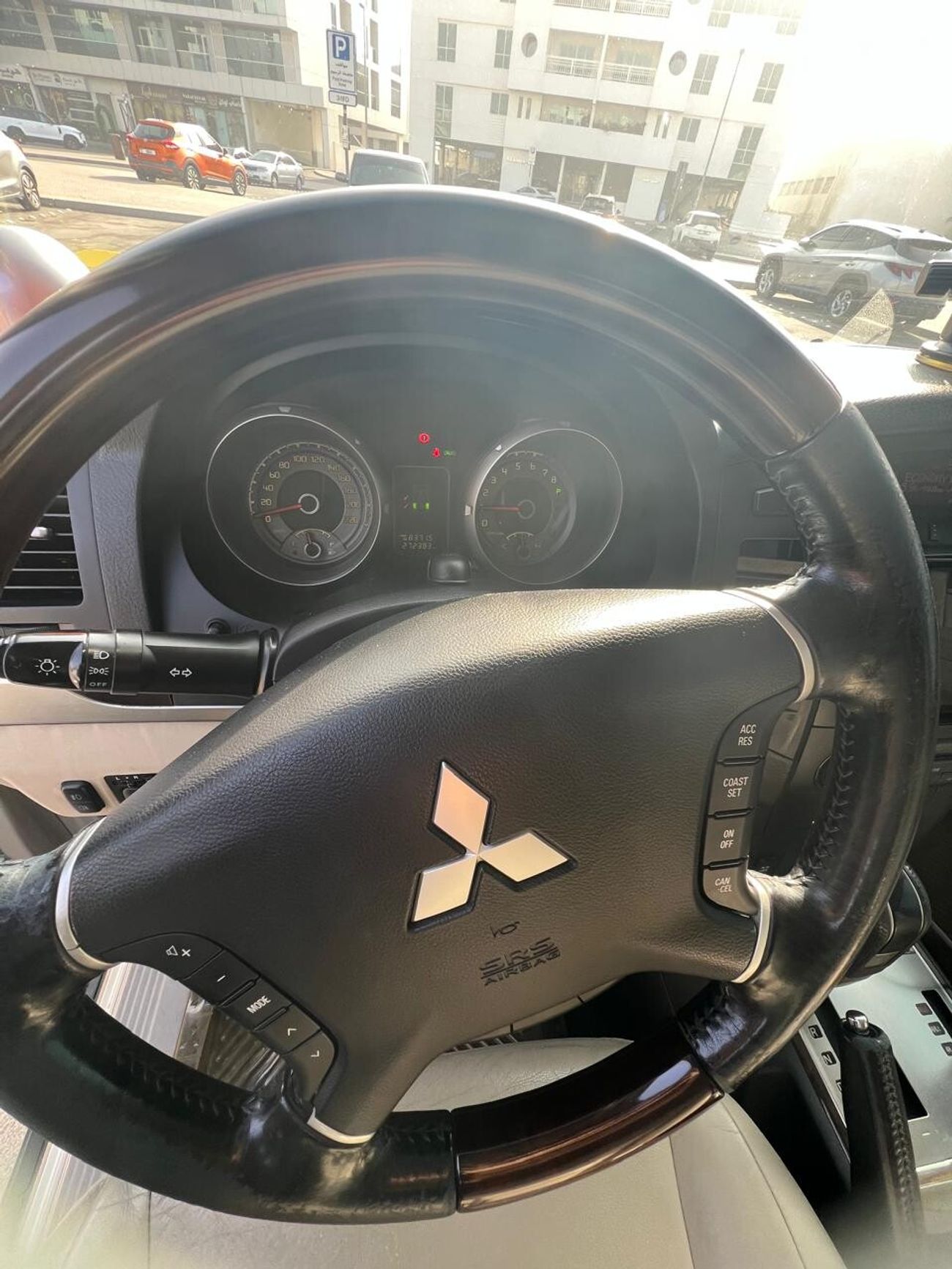 Mitsubishi Pajero GLS Highline 3.8L (243 HP)