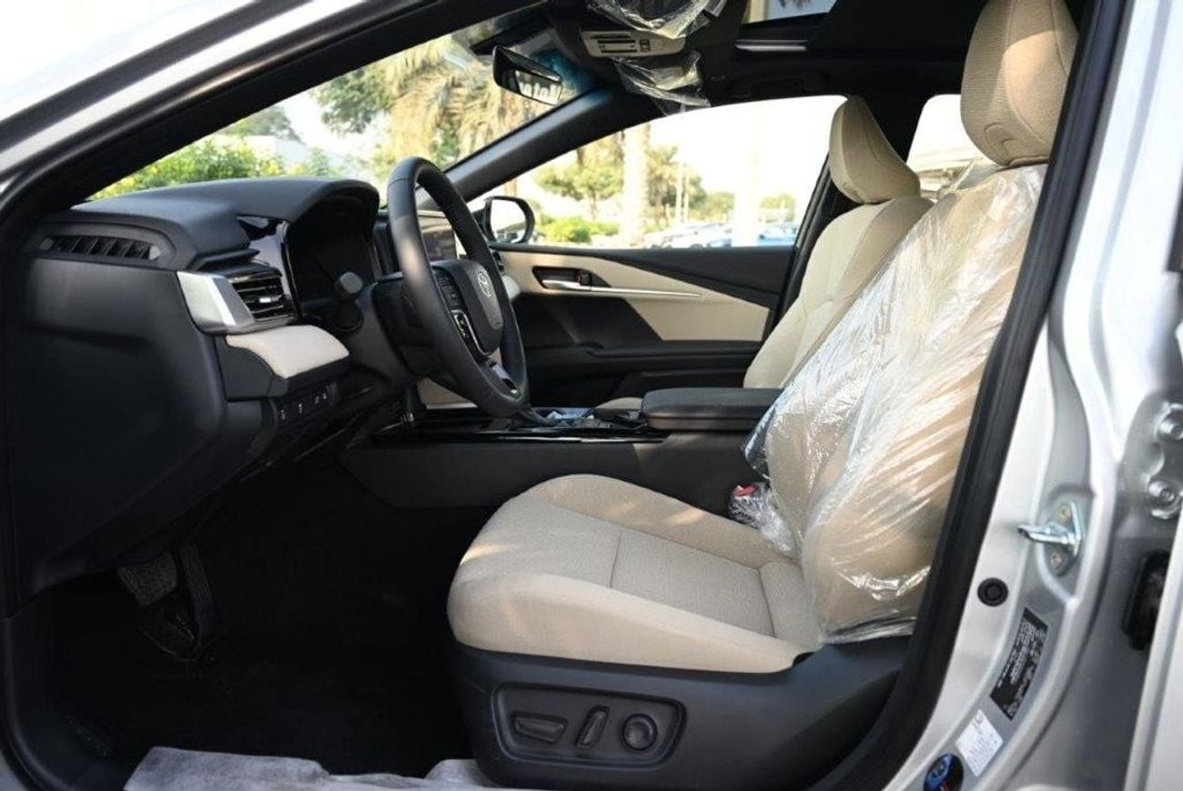 Toyota Camry 2025 TOYOTA CAMRY LE HYBRID 2.5L AT