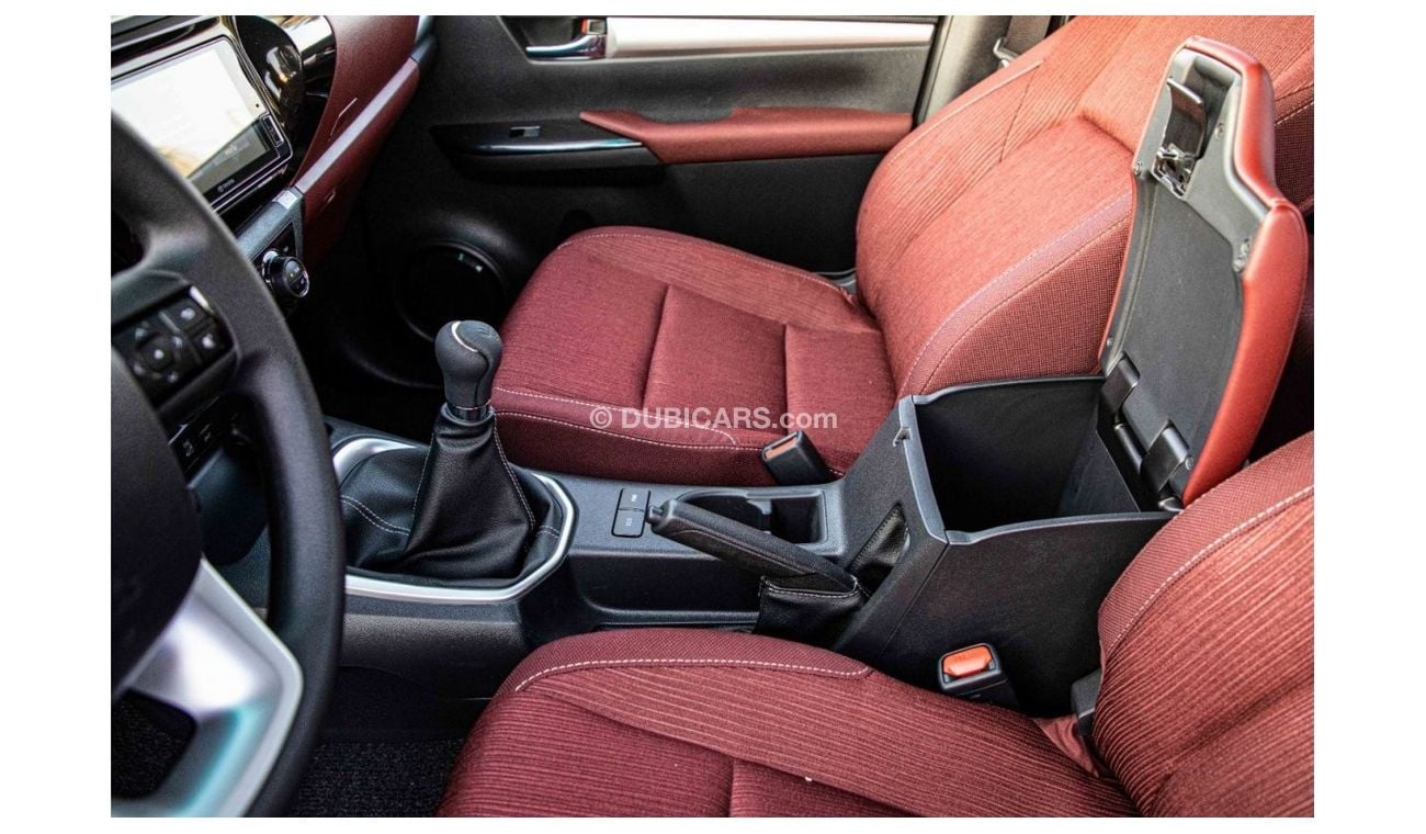 تويوتا هيلوكس 2023 Toyota Hilux 4x4 DC 2.8 D MT SR5 - Export Only