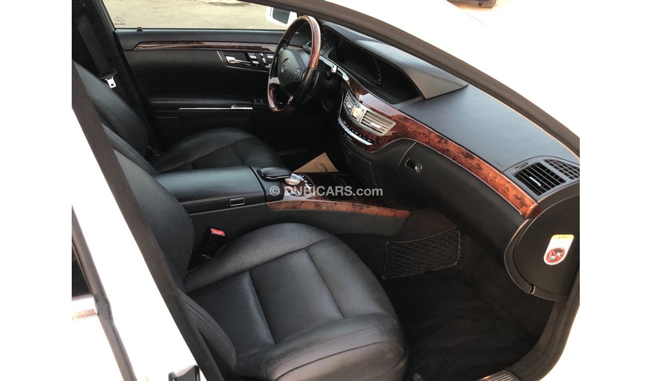 Mercedes-Benz S 400 Mercedes benz S400 HYBRID MODEL 2010 Japan car prefect condition full option low mileage