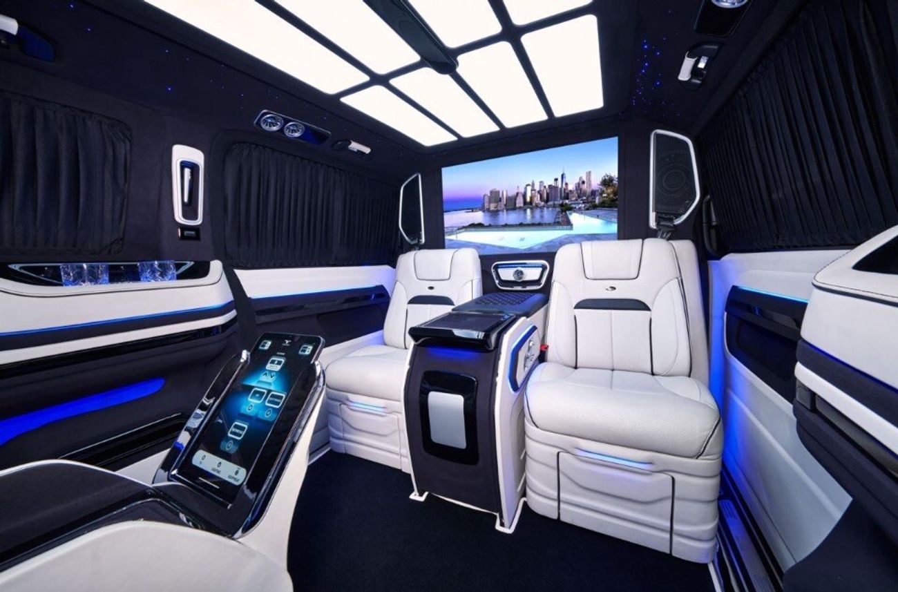 Mercedes-Benz V 250 B6 LEVEL ARMORED VVIP MERCEDES V250 GCC with VB Air Suspension - 2 Years Warranty by VLINE Design