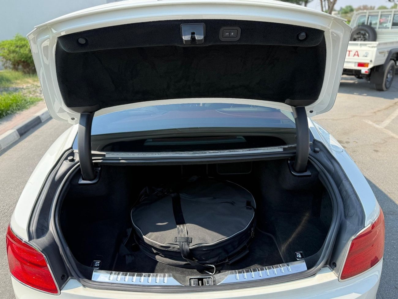 Bentley Flying Spur 4.0T V8