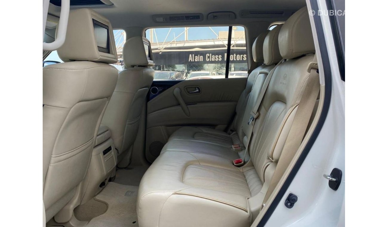 Infiniti QX80 = FREE REGISTRATION = LOW MILAGE  = WARRANTY = GCC SPECS = 2 KEYS