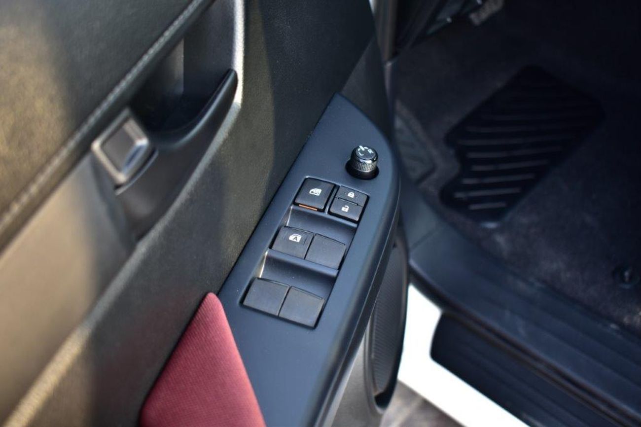 Toyota Hilux GL 2.4L Double Cab Utility