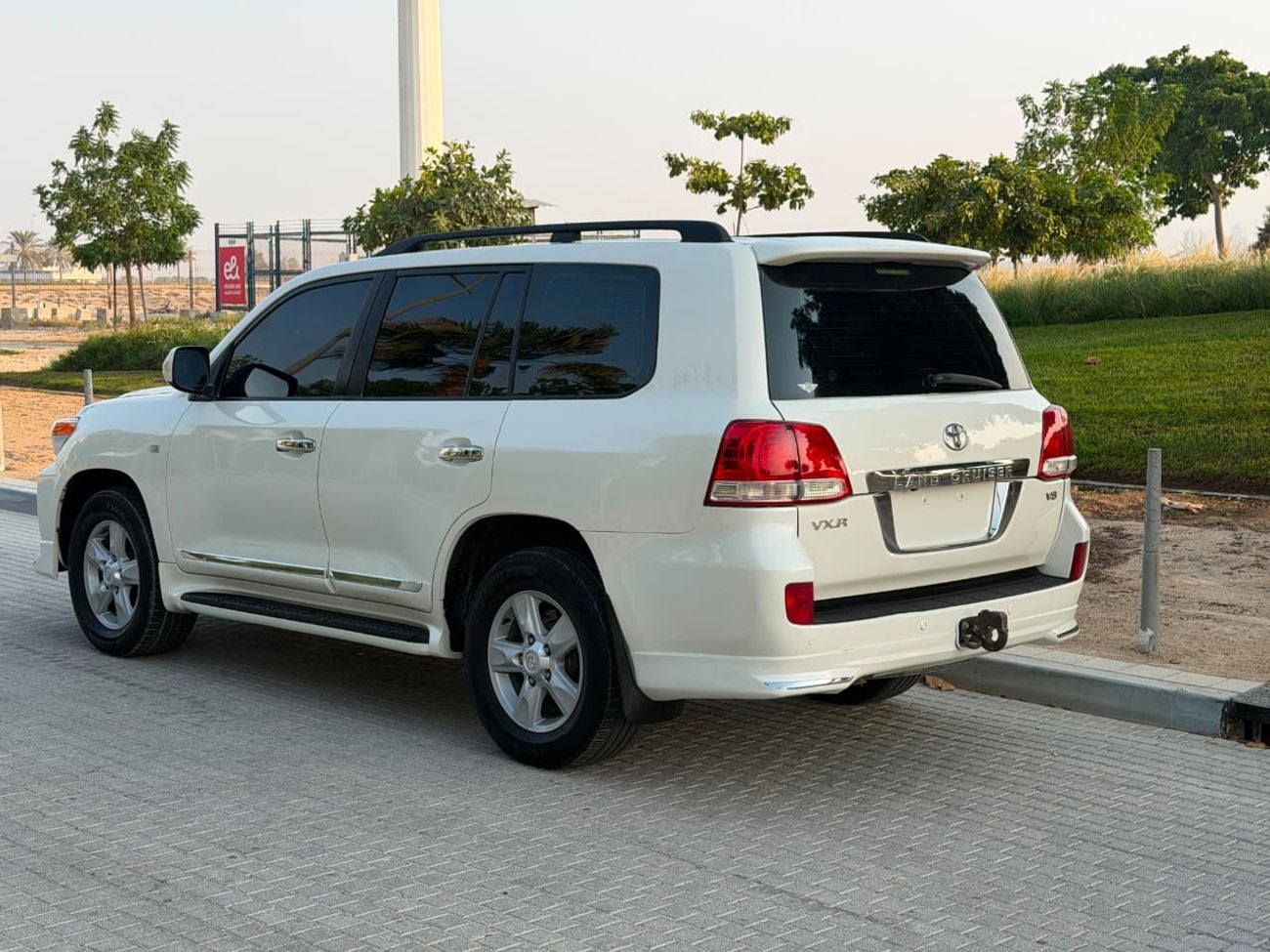 Toyota Land Cruiser VXR