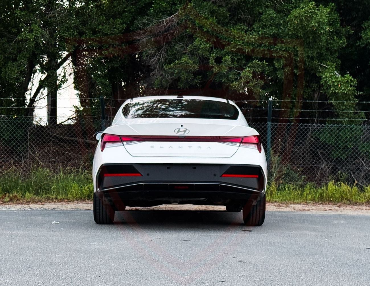 Hyundai Elantra Smart 1.6L Hyundai Elantra | 1.6 L | 2024 | GCC | Accident-Free | In Excellent Condition | 823 P.M