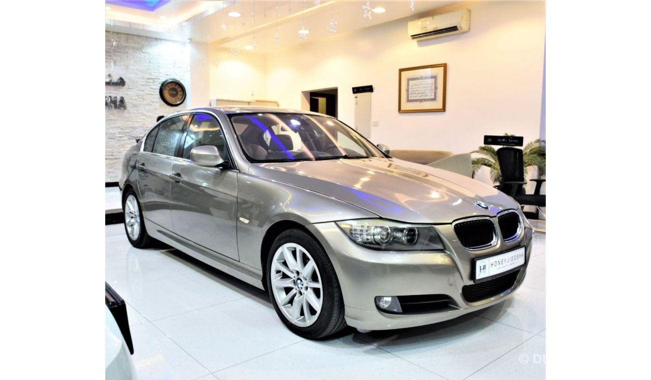 BMW 330i AMAZING BMW 330i 2009 Model!! in Gold Color! GCC Specs