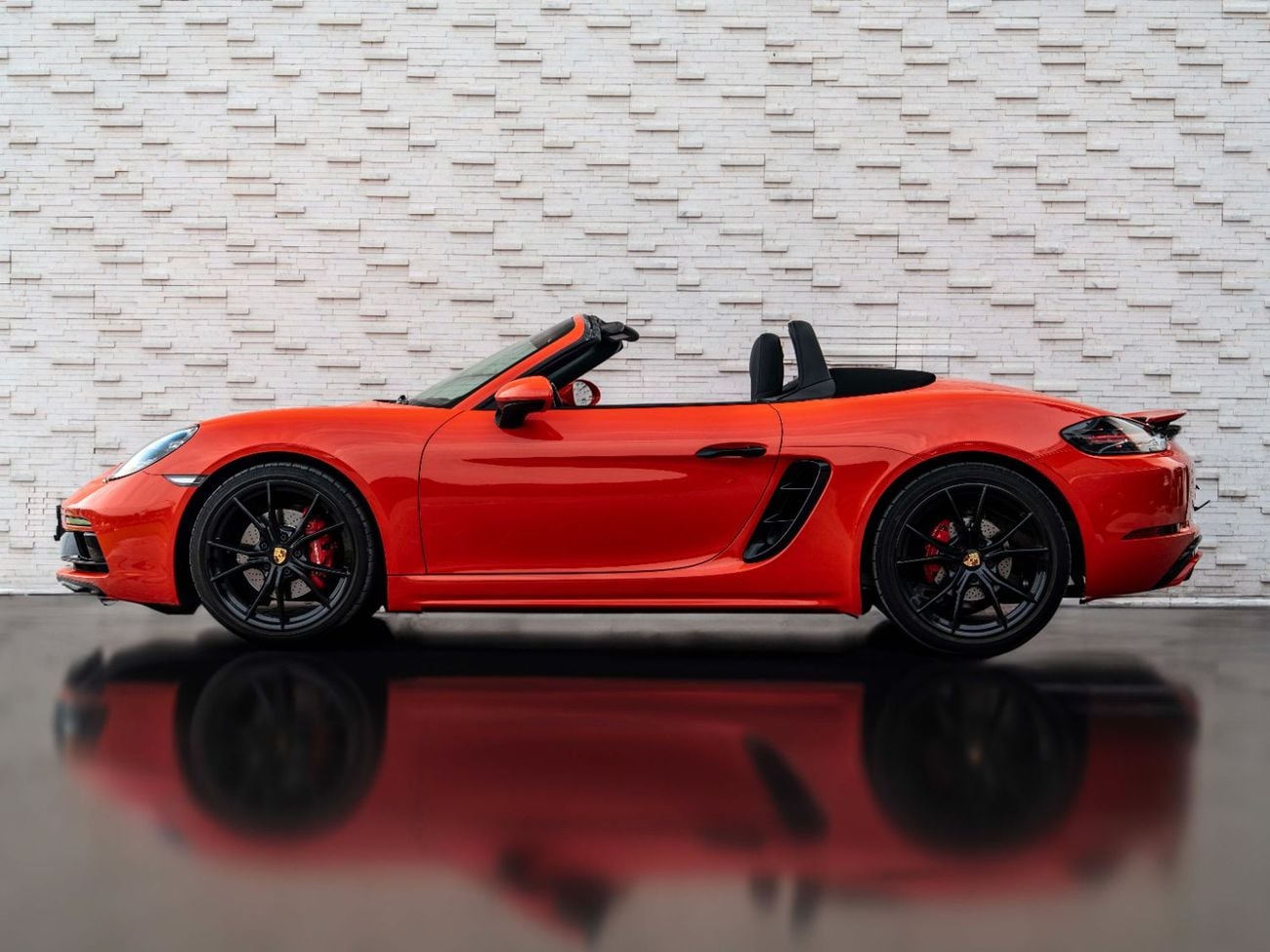 Porsche 718 Boxster S 2.5L A/T