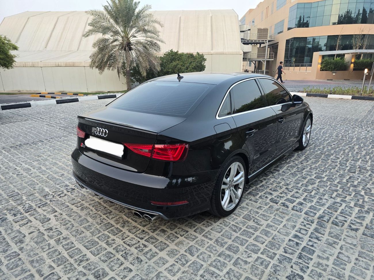 Audi S3 TFSI quattro 2.0L