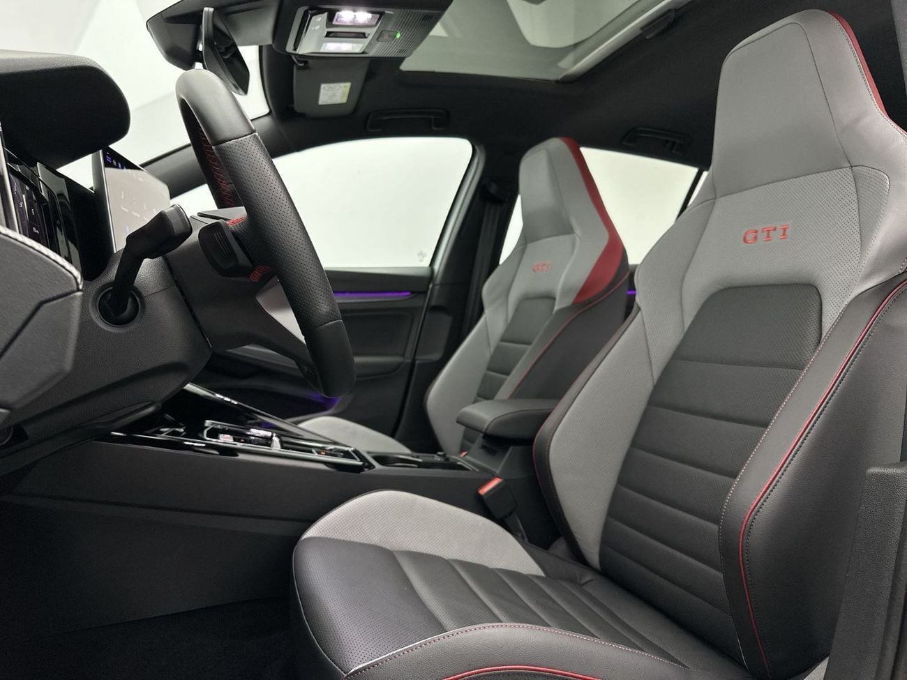 Volkswagen Golf GTI 2L | Top-Tier Full Option Leather Spec | 22,100 AED SAVINGS from New Car