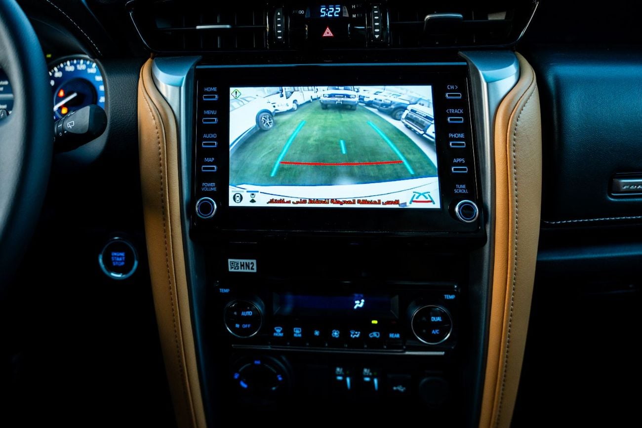 Toyota Fortuner Toyota Fortuner 4.0L SUV 4WD 2025