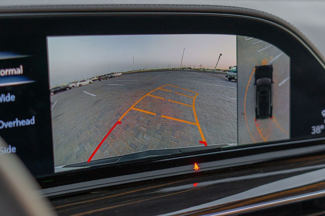 Cadillac Escalade Premium Luxury Platinum 6.2L 4WD