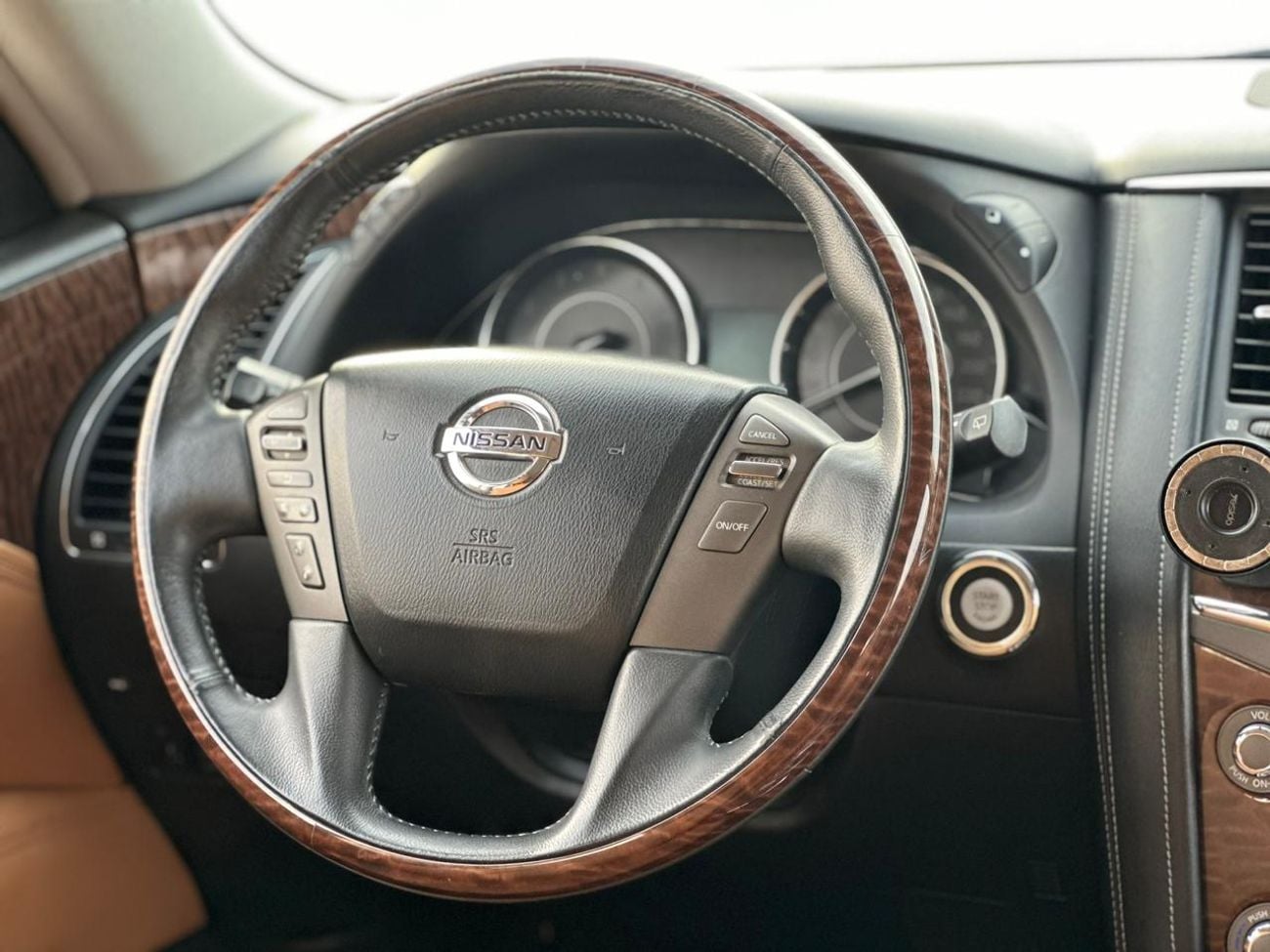 نيسان باترول SE Platinum 4.0L