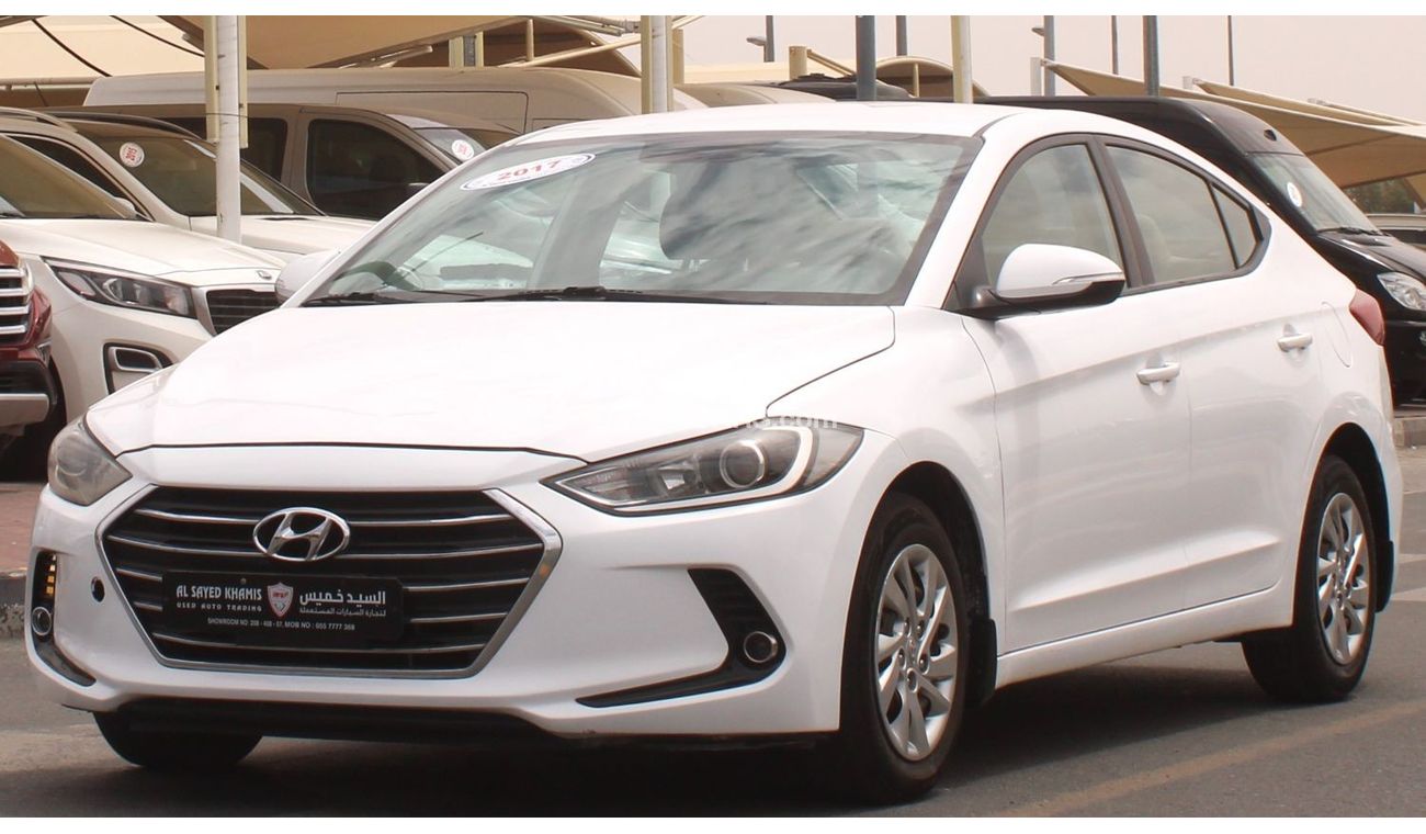 Hyundai Elantra GL Hyundai Elantra 2017 GCC, in excellent condition