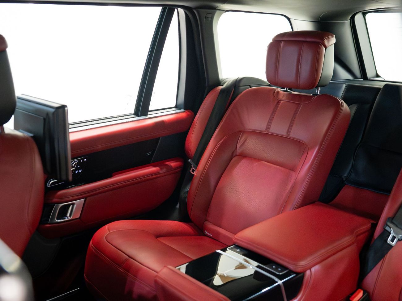 لاند روفر رينج روفر - 2020 | AUTOBIOGRAPHY | GCC | LONG WHEEL BASE | FULL OPTION | PERFECT CONDITION