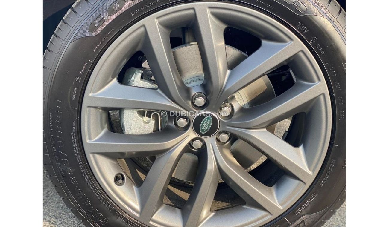 Land Rover Range Rover Velar **2024**GCC SPEC UNDER WARRANTY AND SERVICE CONTRACT