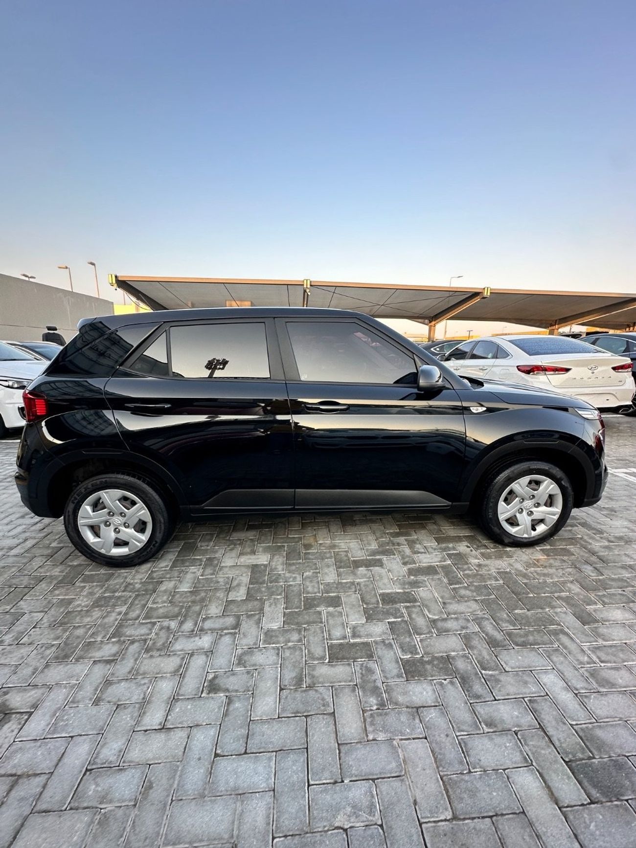 هيونداي فنيو Comfort 1.0T Comfort 1.6T