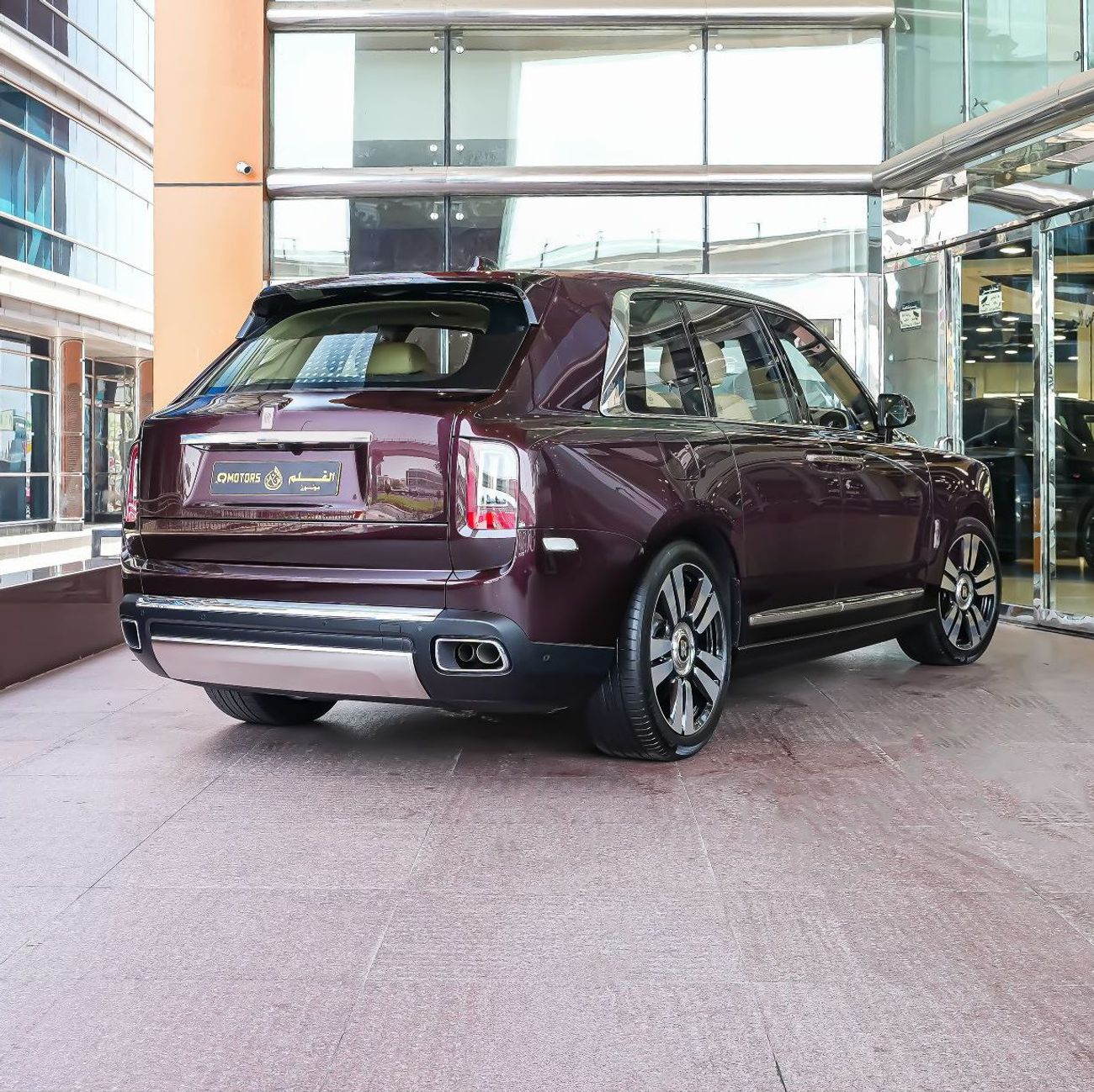 رولز رويس كولينان 2020 ROLLS ROYCE CULLINAN DONE 12,000KM ( FULL SERCICE HISTORY FROM ROLLS ROYCE )