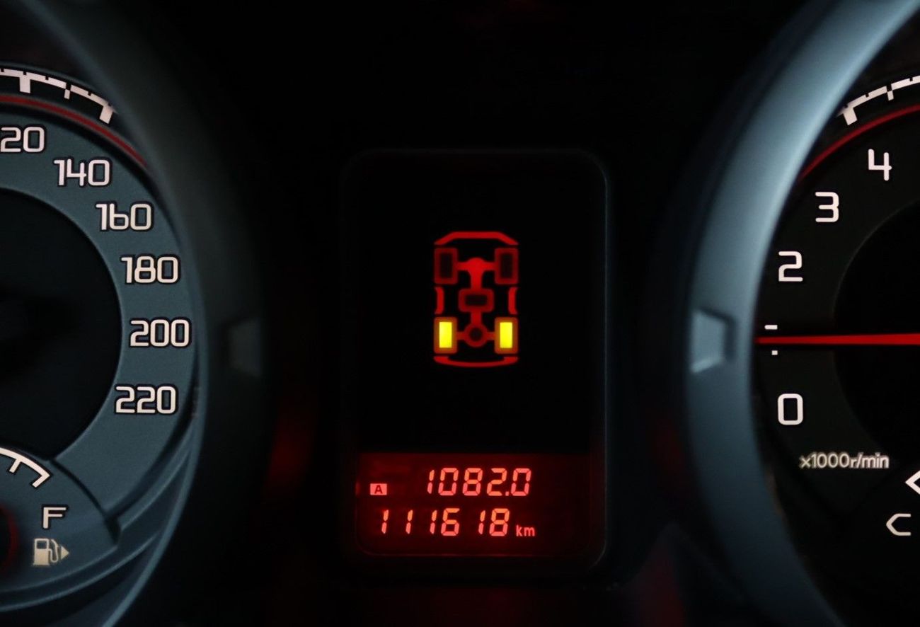 ميتسوبيشي باجيرو 2020 ميتسوبيشي باجيرو جي ال اس (V80)، 5 د إس يو في، 3.5 لتر 6 سلندر بنزين، أوتوماتيك، دفع رباعي