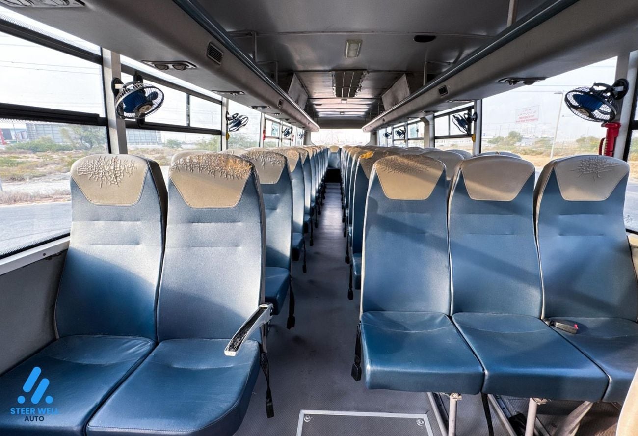 Ashok Leyland Falcon 5.7L – 64 Passenger Bus – Excellent Condition
