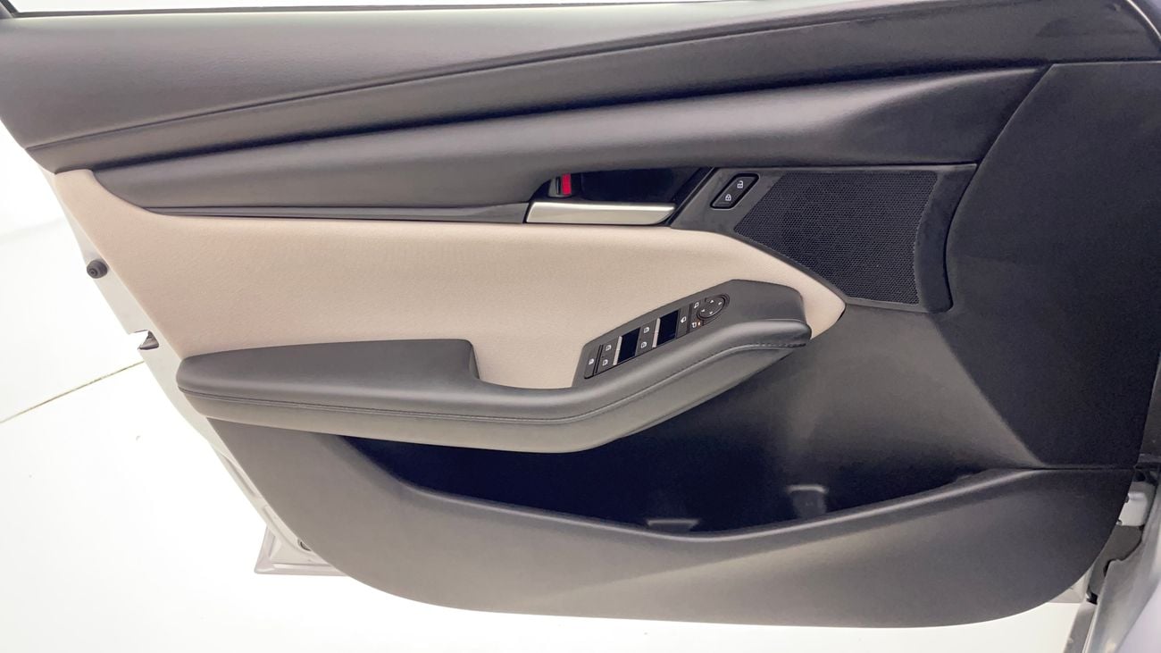 Mazda 3 EVOLVE 1.5 | Zero Down Payment | Home Test Drive