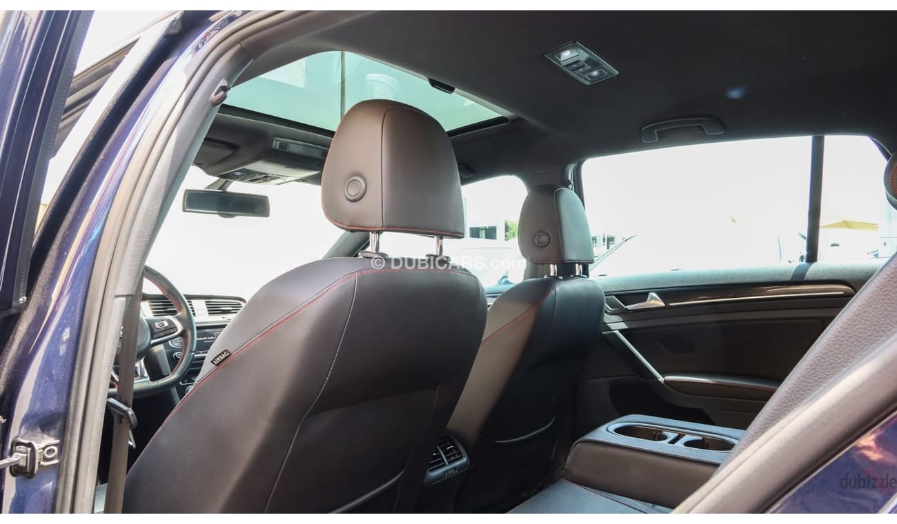 فولكس واجن جولف Volkswagen GTI 2014 GCC V4 Good Condition - Full Option