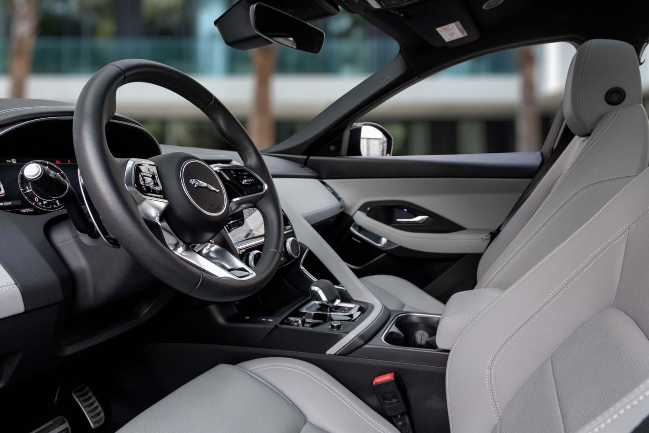 Jaguar E-PACE E-pace R-Dynamic | 2,507 P.M | 0% Downpayment | Jaguar Warranty!