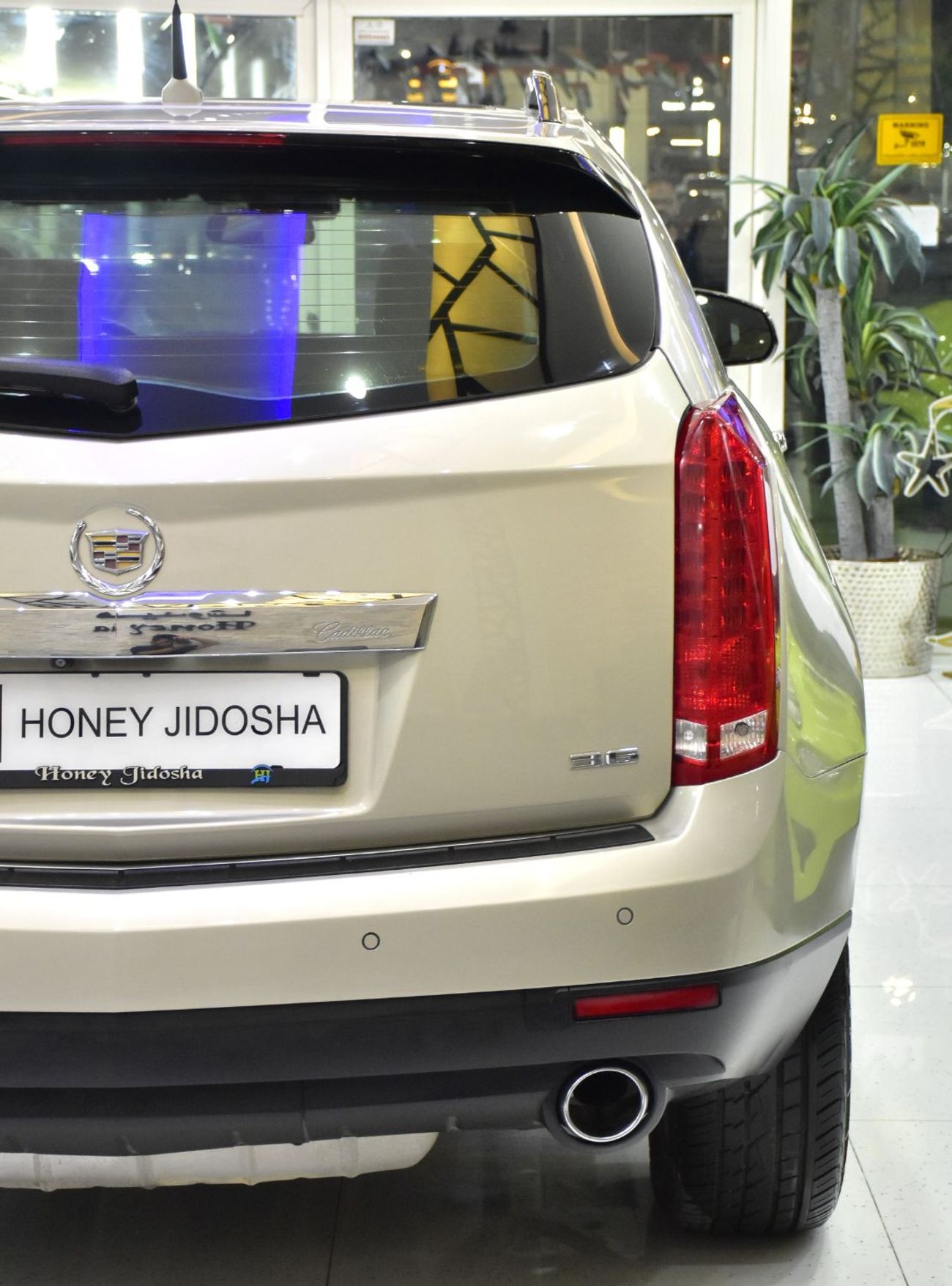 Cadillac SRX EXCELLENT DEAL for our Cadillac SRX4 3.6 ( 2016 Model ) in Golden Color GCC Specs