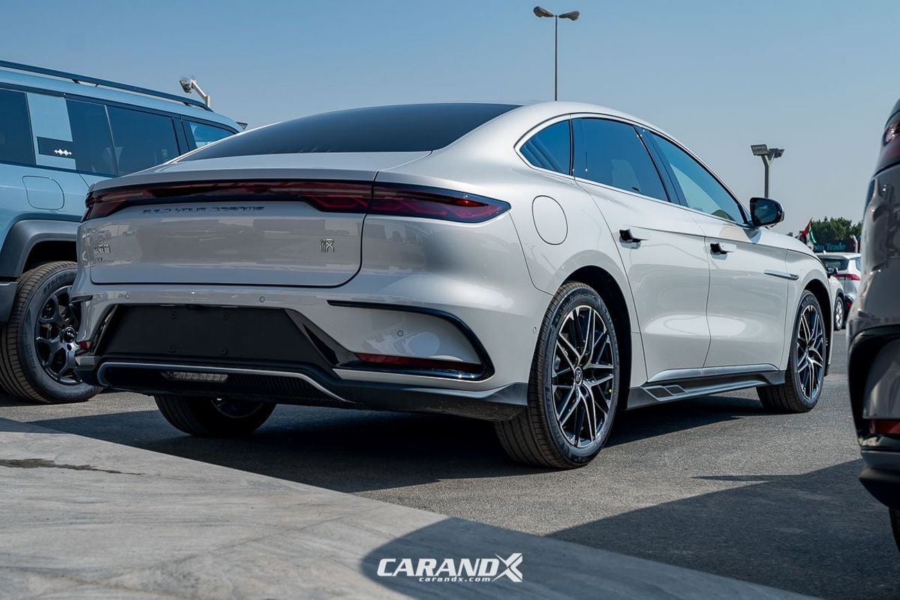 BYD HAN BYD Han Honor 715km  Flagship 2024