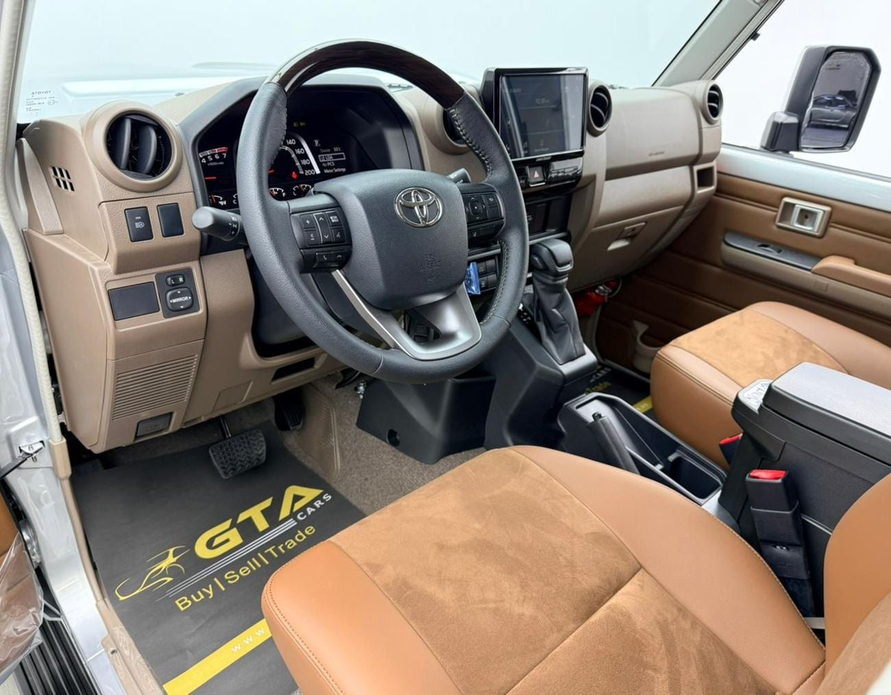 تويوتا لاند كروزر 70 2026 Toyota Land Cruiser 70 Series, 2029 Toyota Warranty, Delivery Kms, Fully Loaded, GCC