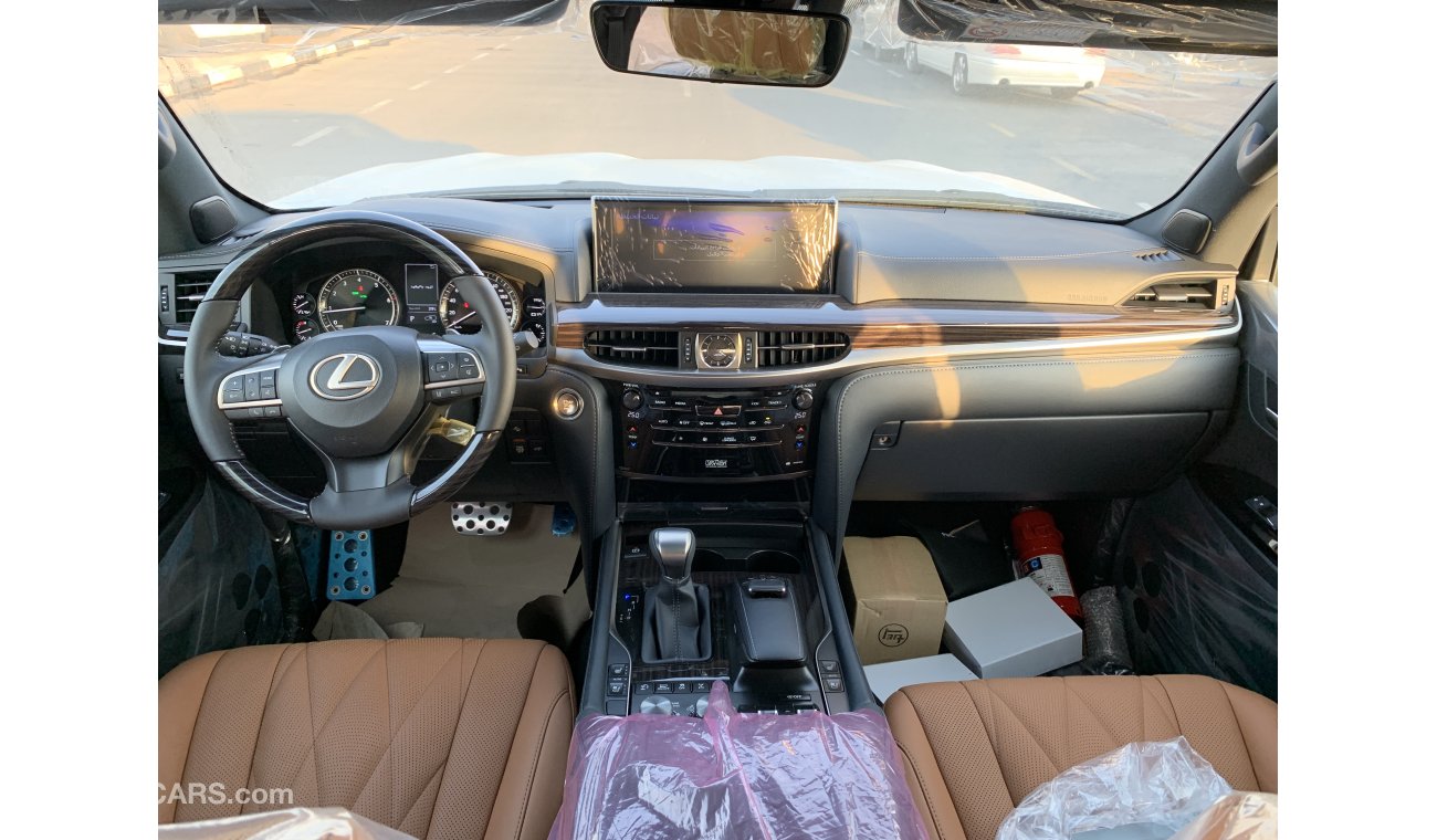 Lexus LX570 Black Edition 2021