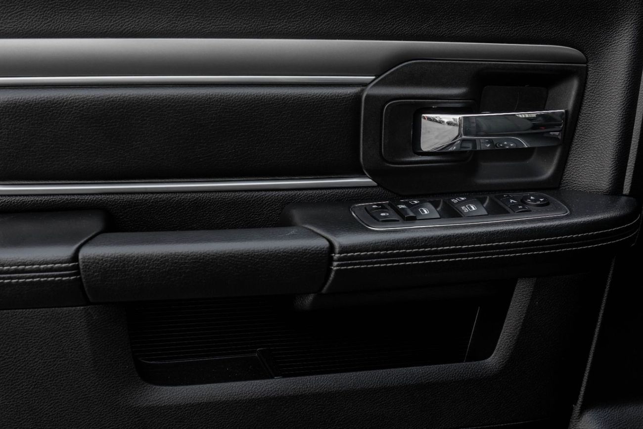 رام 1500 1500 Warlock | 2,448 P.M  | 0% Downpayment | Immaculate Condition!