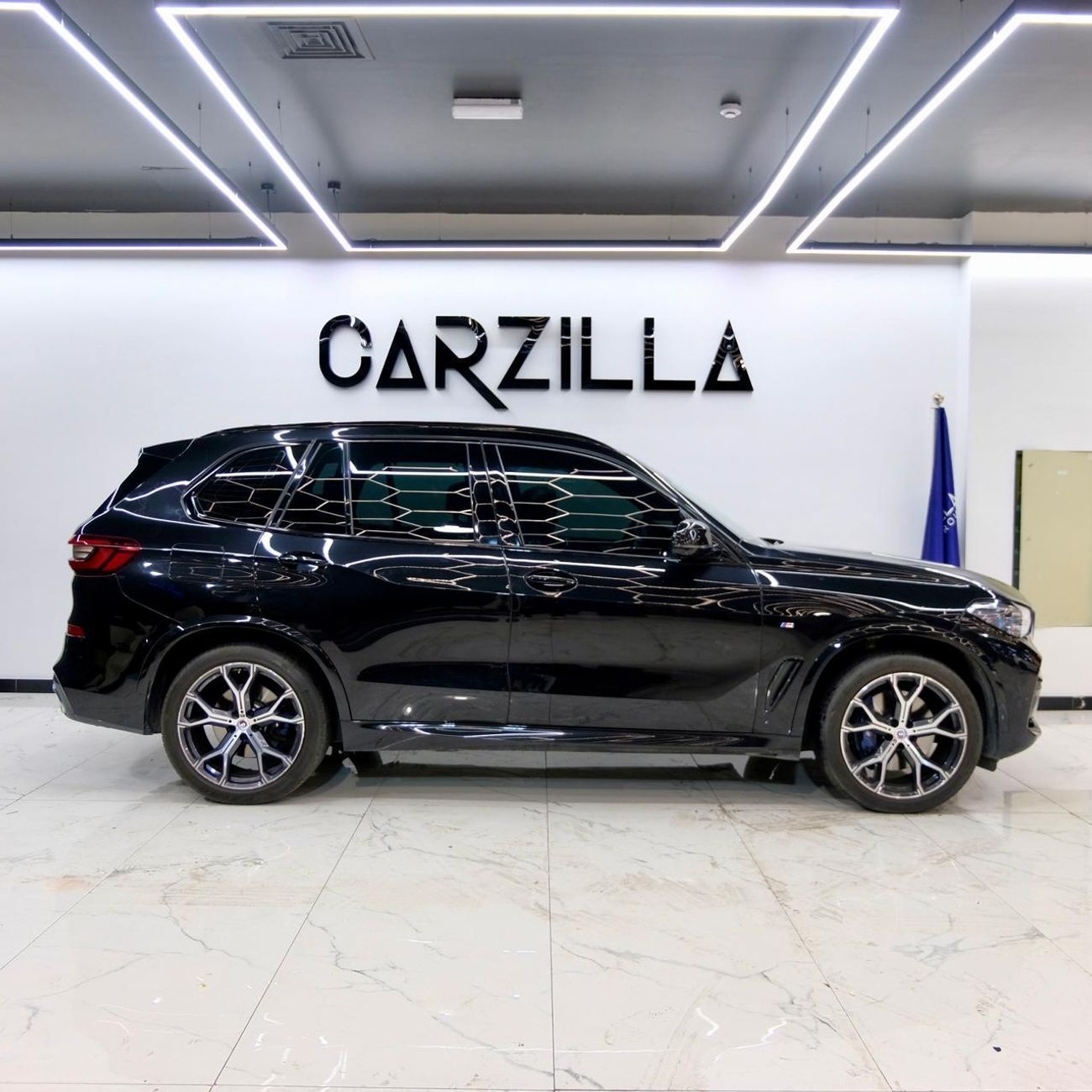 BMW X5 40i M Sport 3.0L AED 3,917 / Monthly l 0% Downpayment l xDrive40i M Sport | AGMC Warranty + Service 