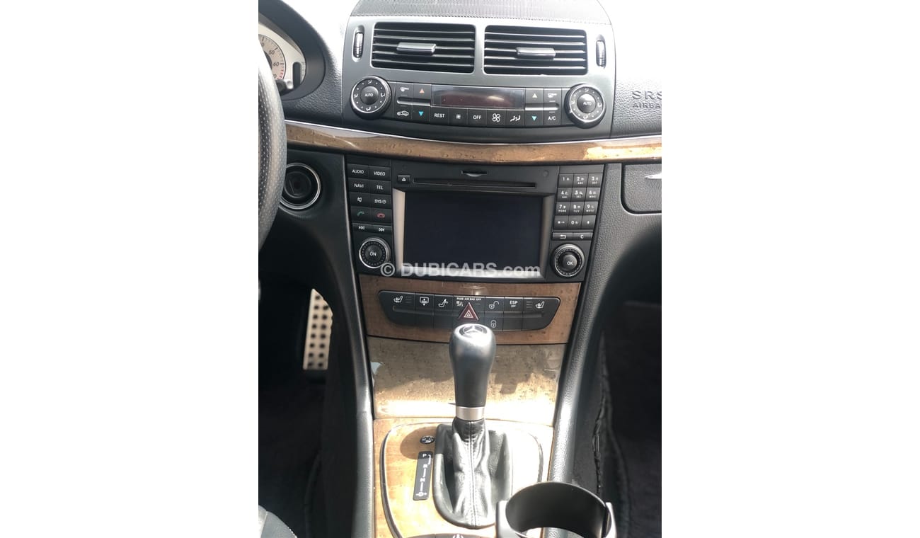 مرسيدس بنز E 550 موديل 2009 وراد اليابان حاله ممتازه جدا فل مواصفات كراسي جلد وفتحه سقف وتحكم كهربي كامل ونظام صوت م