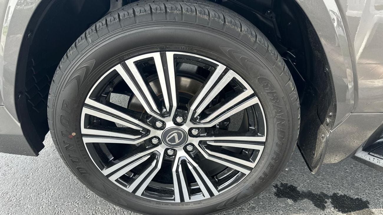 Lexus LX 600 Sports luxury model Right-Hand Drive petrol Auto Right-Hand drive