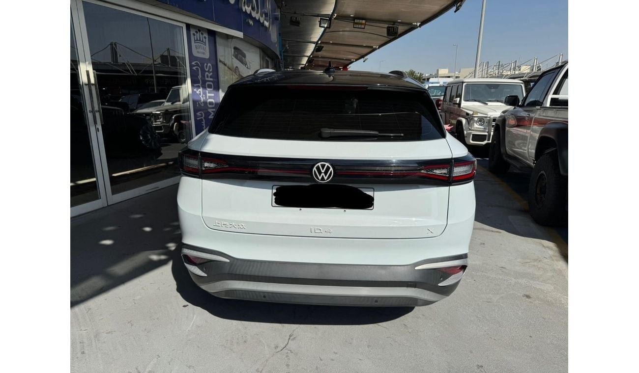 فولكس واجن ID.4 NEAT AND CLEAN LESS KILOMETER
