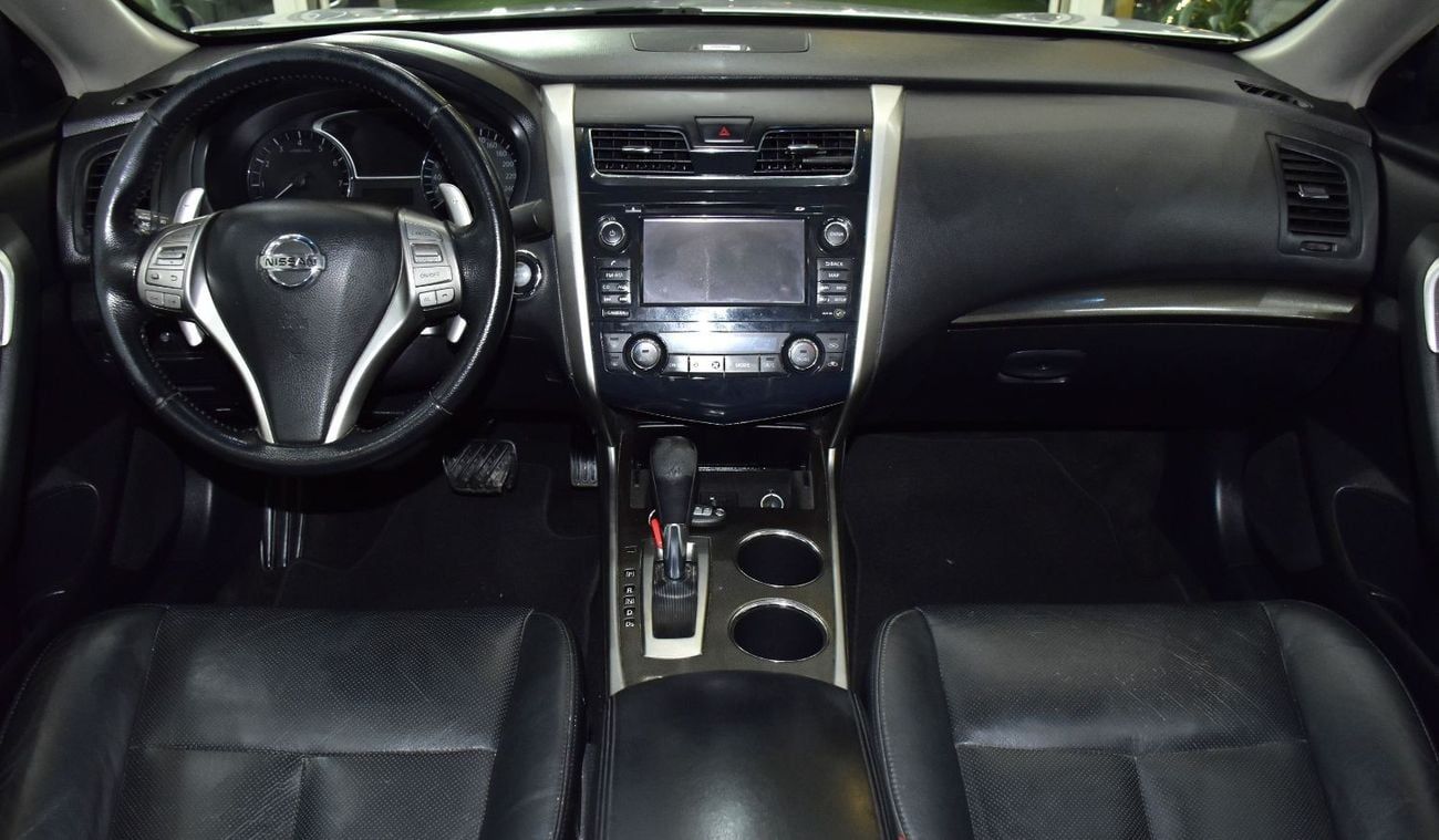 نيسان ألتيما EXCELLENT DEAL for our Nissan Altima 3.5 SL ( 2013 Model ) in Silver Color GCC Specs