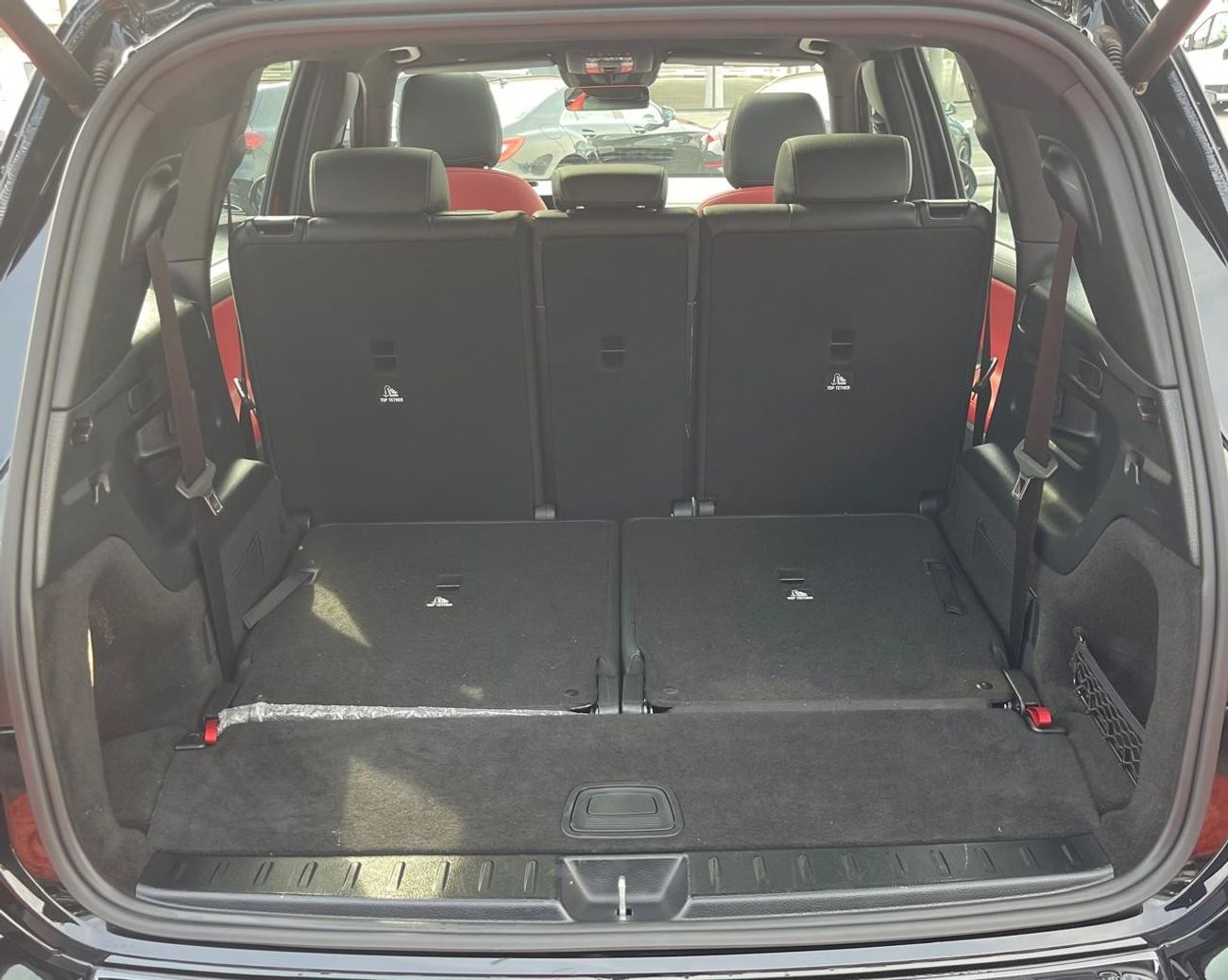 Mercedes-Benz GLB 250 4MATIC 2.0L AMG Under warranty & Service 2022 GCC