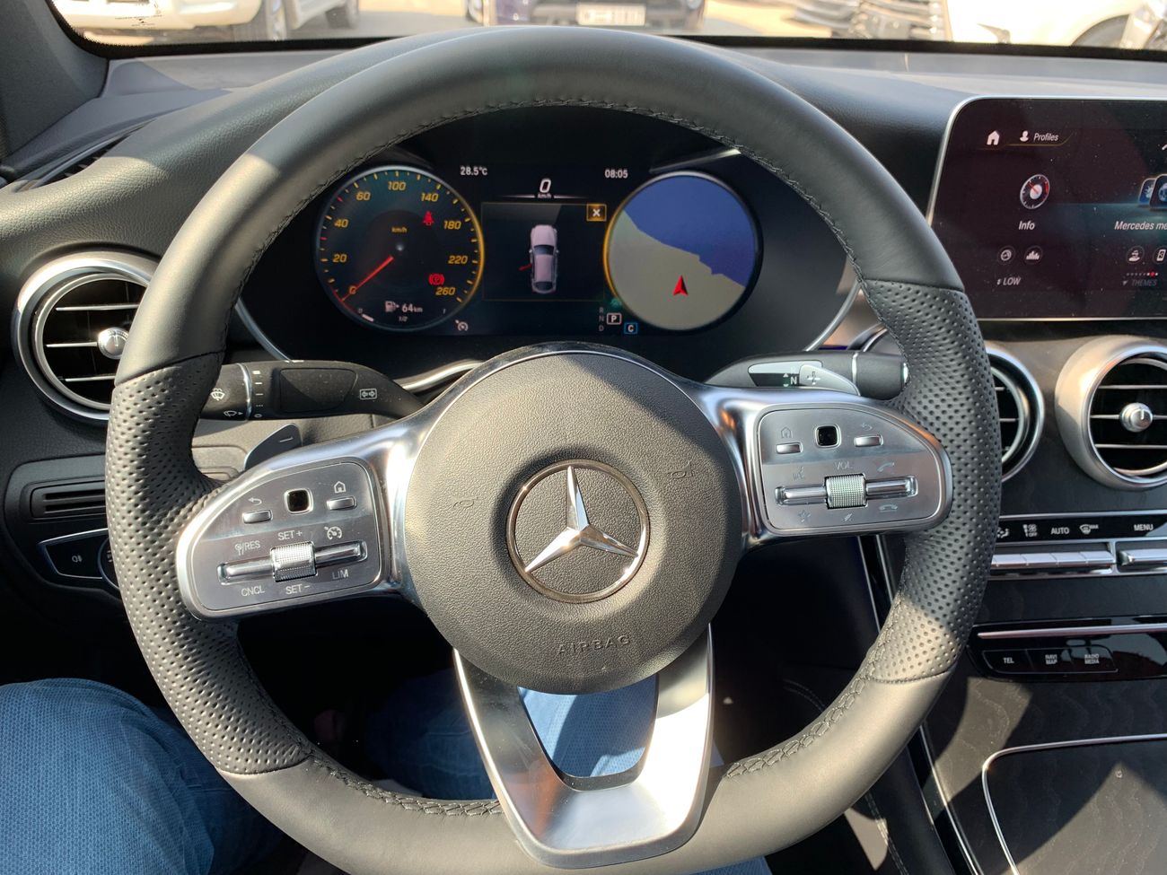 Mercedes-Benz GLC 300 2.0L PETROL COUPE AVANTGARDE