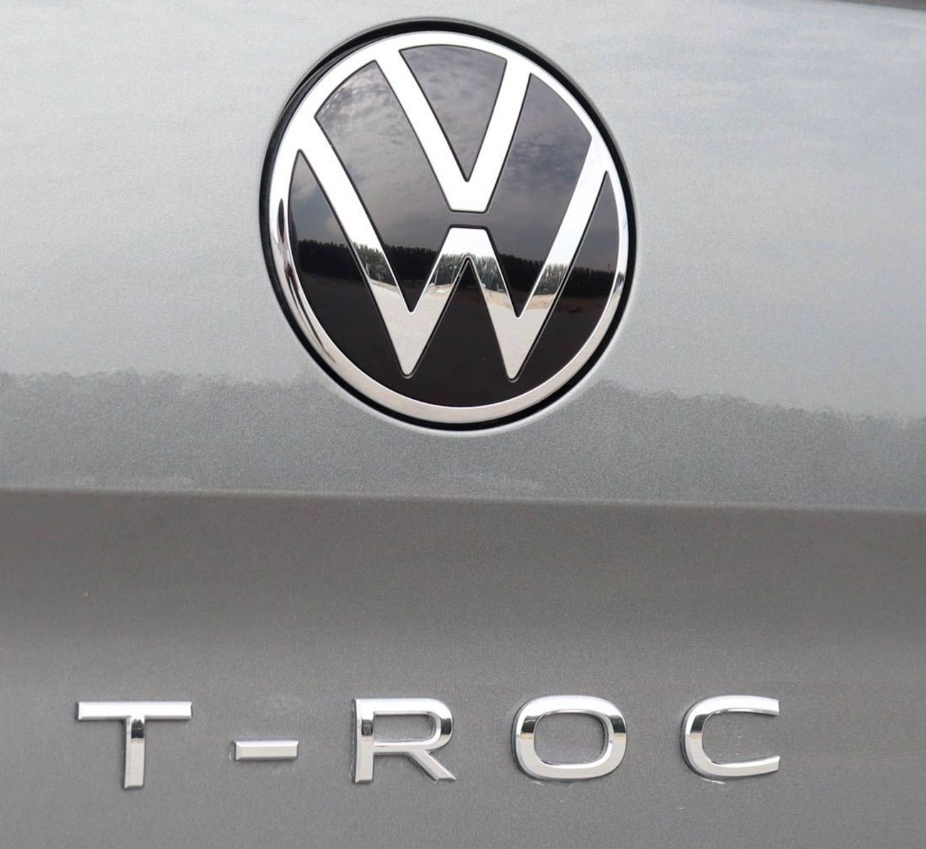 Volkswagen T ROC Style 1.4L Volkswagen T-Roc 2023 GCC, original paint , without accidents, in excellent condition 160