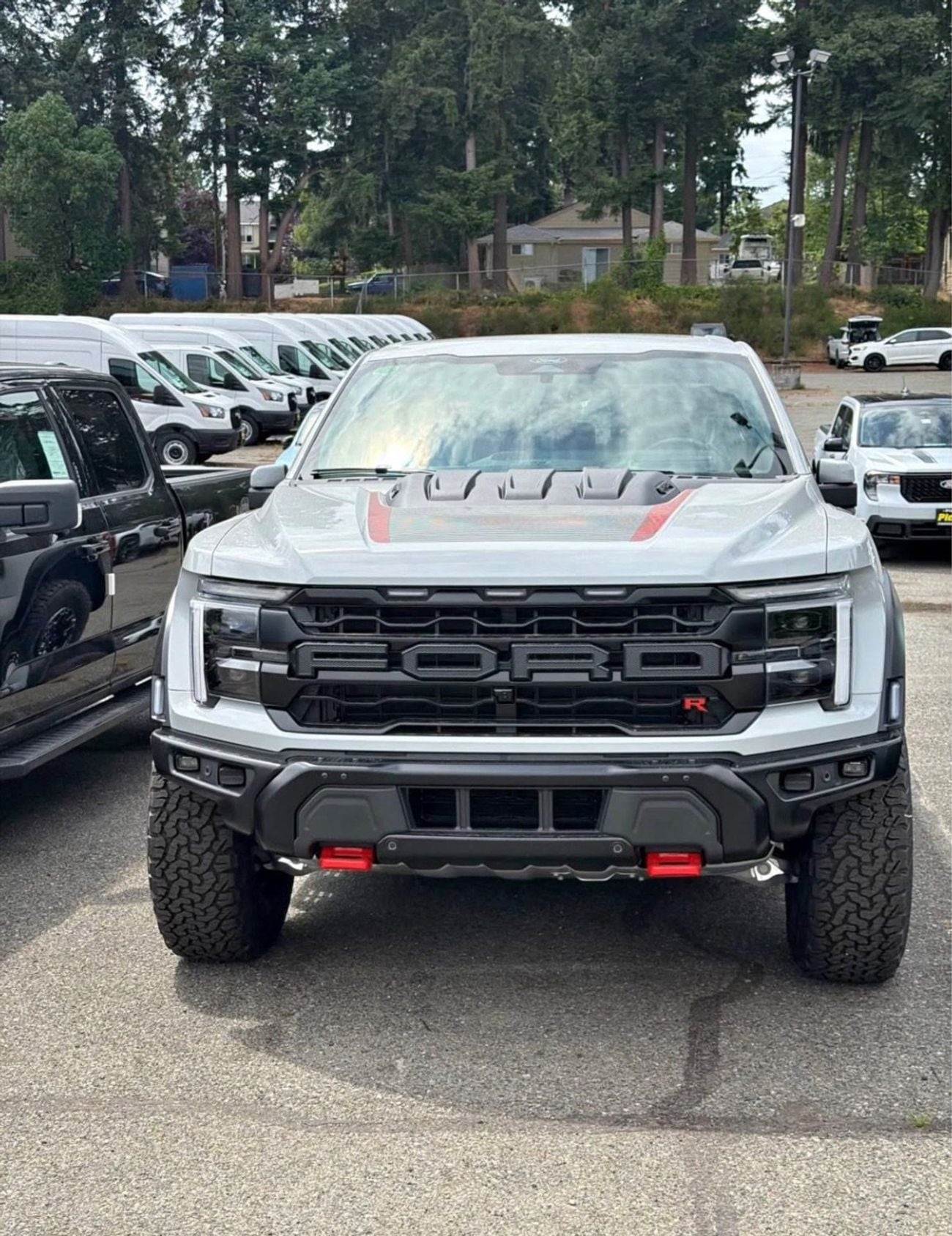 Ford F-150 RAPTOR R CREW Price with delivery