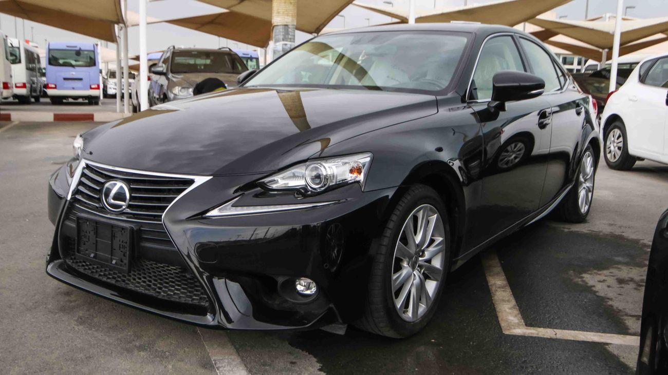 Lexus IS 200