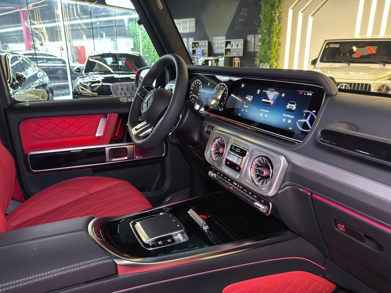 Mercedes-Benz G 63 AMG 4MATIC SUV 2025 Brand New G63 AMG 3 Years Warranty 100k KM - Price including VAT