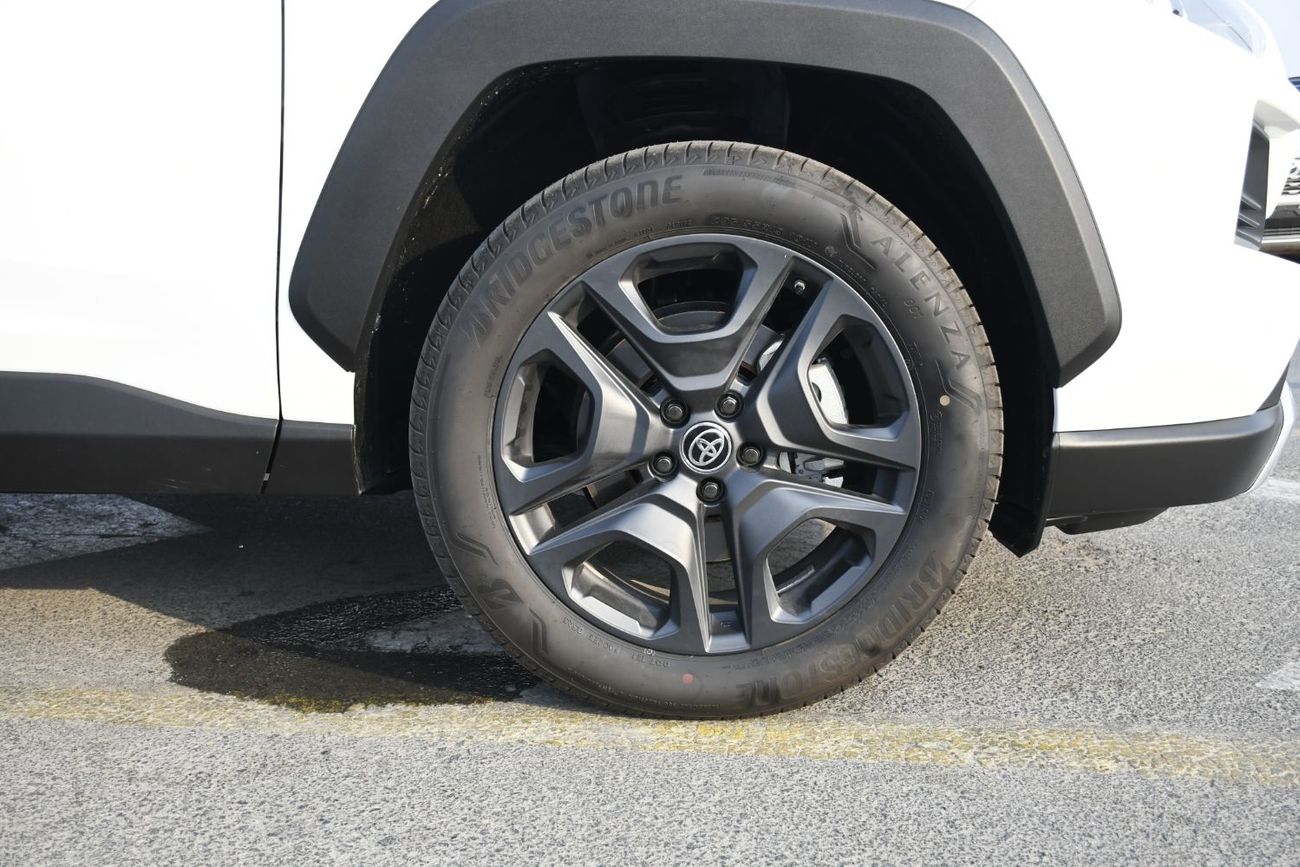 Toyota RAV4 2.5L Adventure Petrol 4WD GCC JAPAN (Ready Stock)