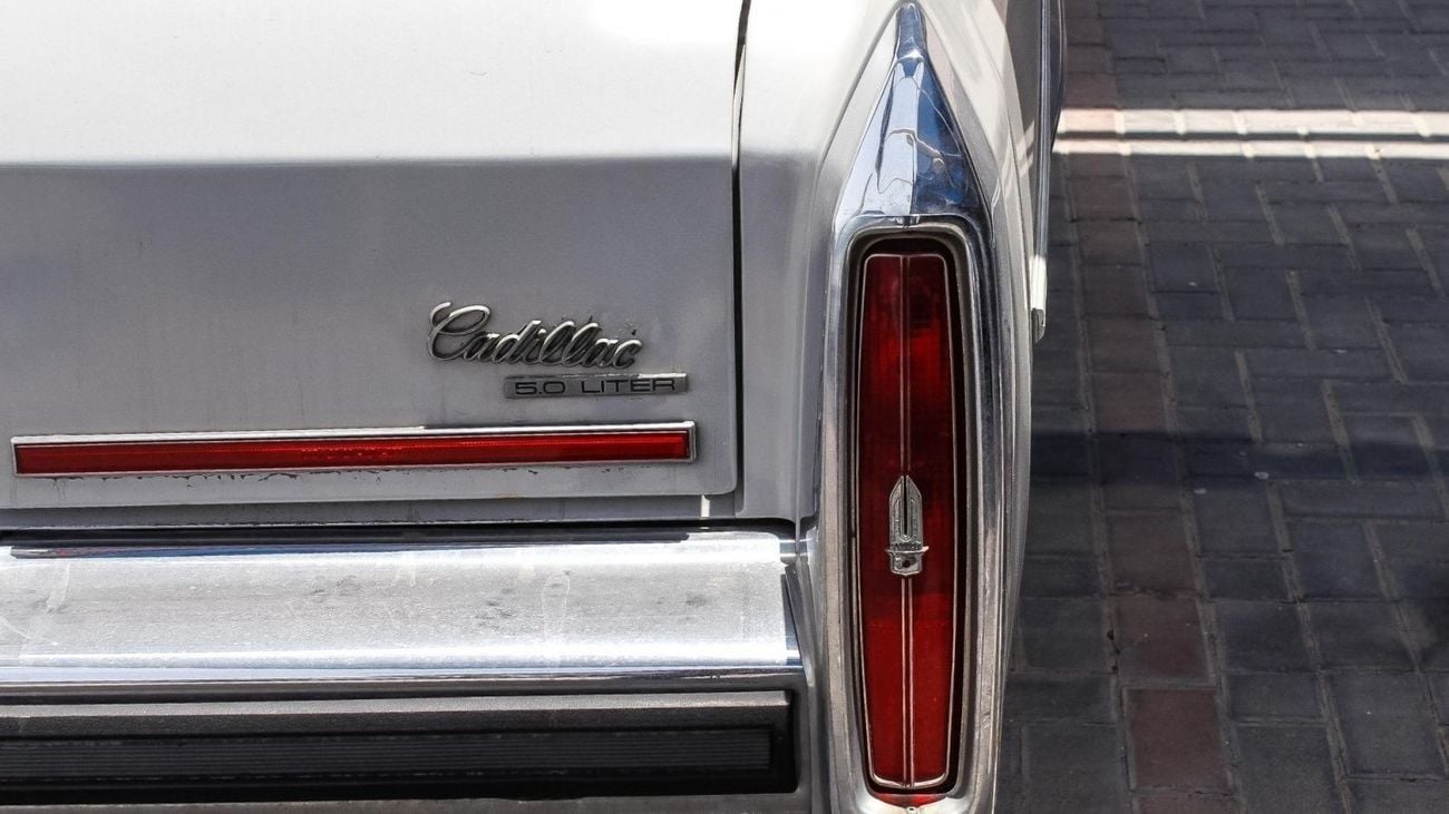 كاديلاك بروجهام 5.0 L