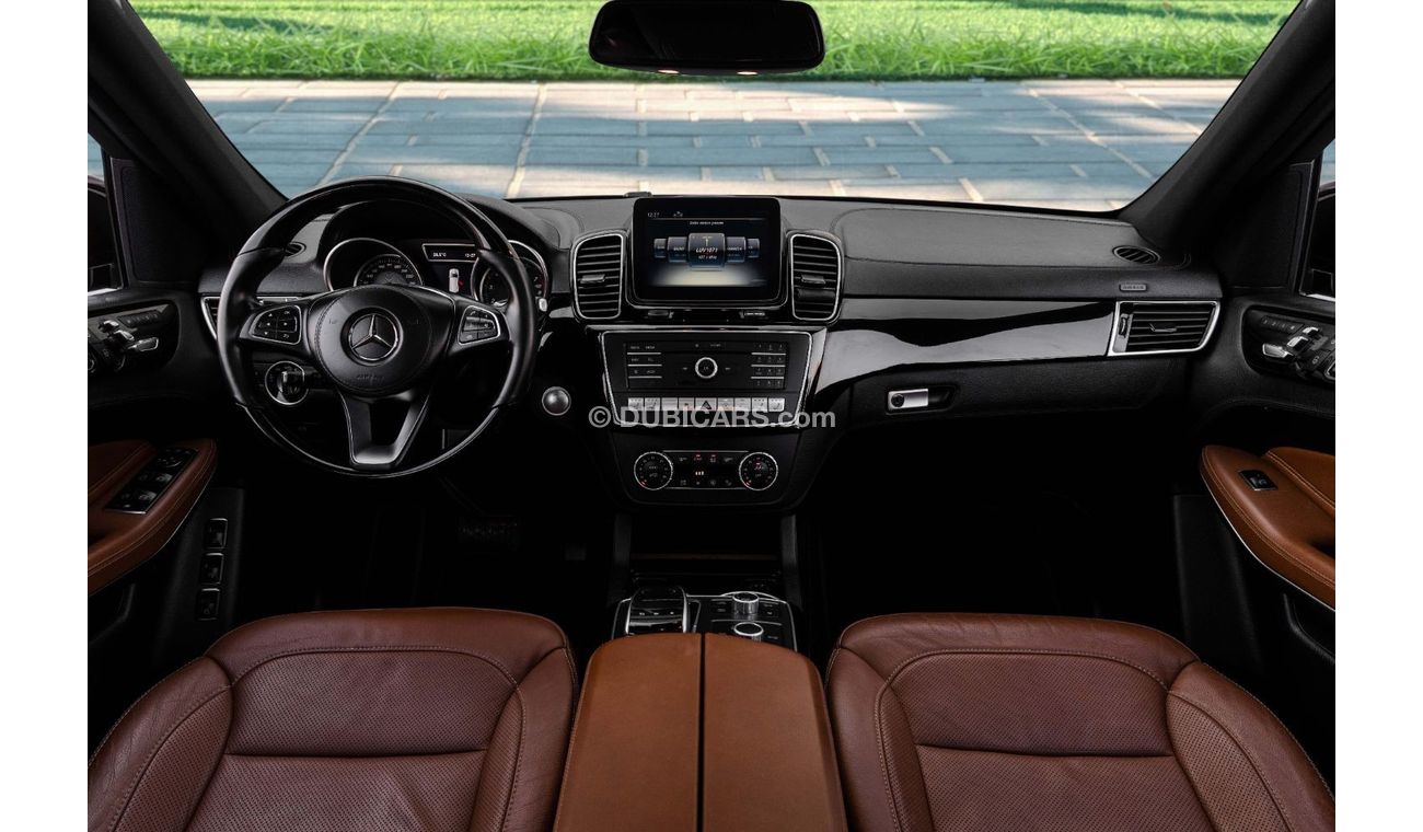 مرسيدس بنز GLS 500 Std 500  | 4,308 P.M  | 0% Downpayment | Full Agency Service!