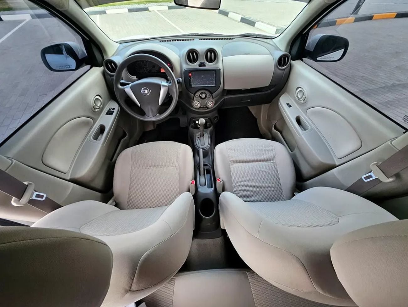 نيسان ميكرا GCC Specs - Premium Low KM Clean Single Hand Driven Hatchback