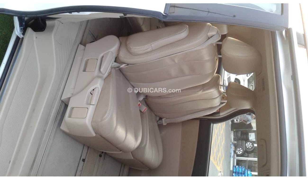 Toyota Previa Toyota previa 2015 white